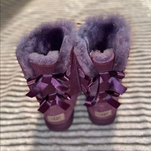 Dark purple bailey bow UGGs